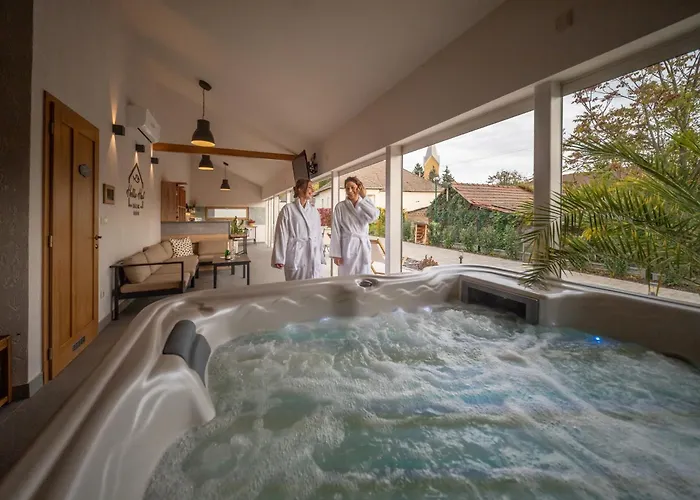 Hellohal Hazak Tiszafüred